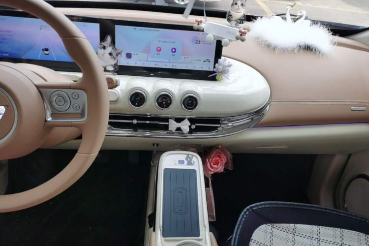 Used Wuling Bingo 2025 333 km Lingxi Connected Version Audio And AC Panel