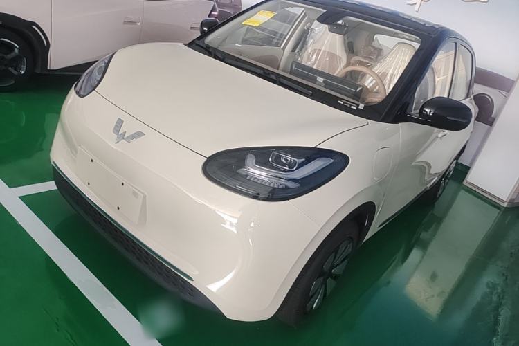 Used Wuling Bingo 2025 333 km Enjoyment Version Guazi used car, China used car export, Used car for sale, Used  cars, Cheapest cars for sale