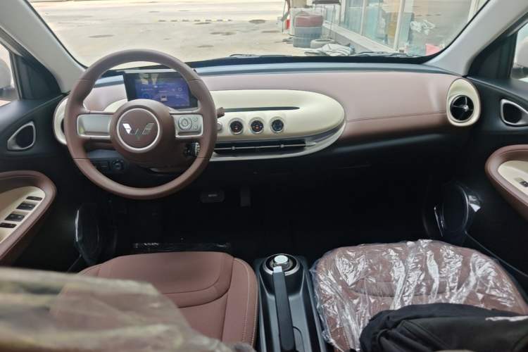 Used Wuling Bingo 2025 203km Light Edition Center Console