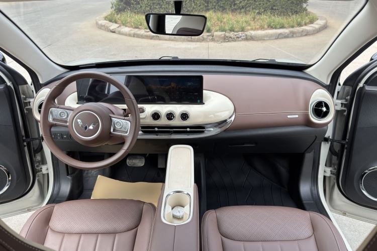 Used Wuling Bingo 2025 333 km Lingxi Connected Version Center Console