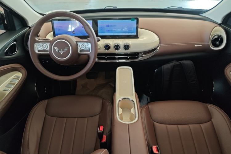 Used Wuling Bingo 2025 333 km Lingxi Connected Version Center Console