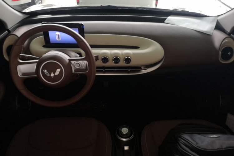 Used Wuling Bingo 2025 203km Light Edition Center Console