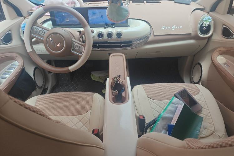 Used Wuling Bingo 2025 333 km Lingxi Connected Version Center Console