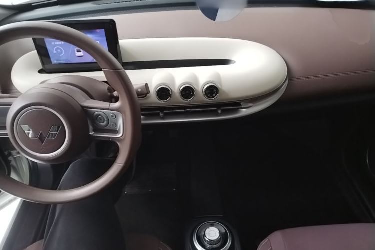 Used Wuling Bingo 2025 203km Light Edition Center Console