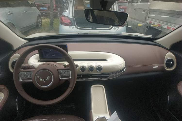 Used Wuling Bingo 2025 333 km Enjoyment Version Center Console