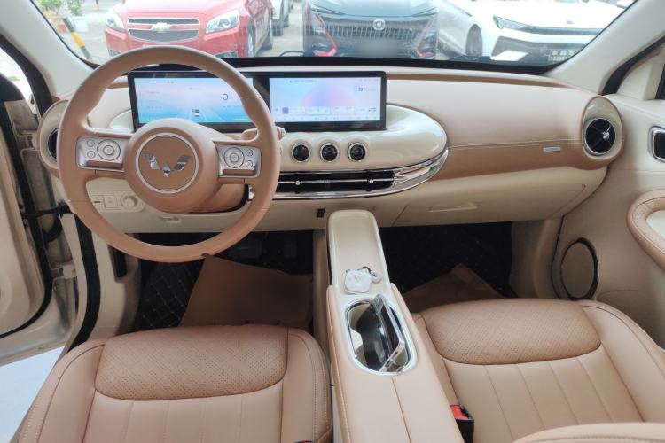 Used Wuling Bingo 2025 333 km Lingxi Connected Version Center Console