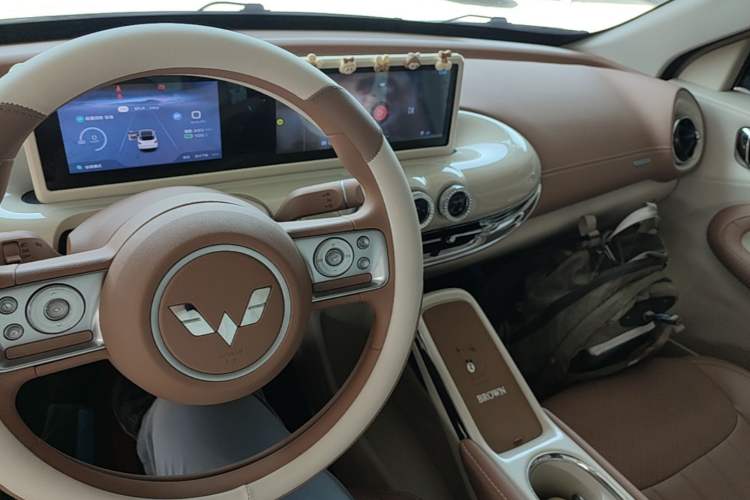 Used Wuling Bingo 2025 333 km Enjoyment Version Center Console