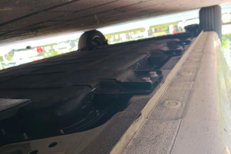 Used Wuling Bingo 2025 333 km Lingxi Connected Version Chassis Front Right