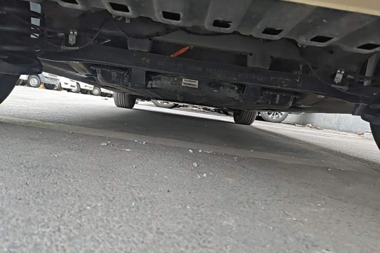 Used Wuling Bingo 2025 410 km Lingxi Deluxe Edition Chassis Rear