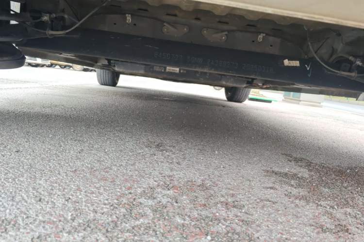 Used Wuling Bingo 2025 203km Light Edition Chassis Rear