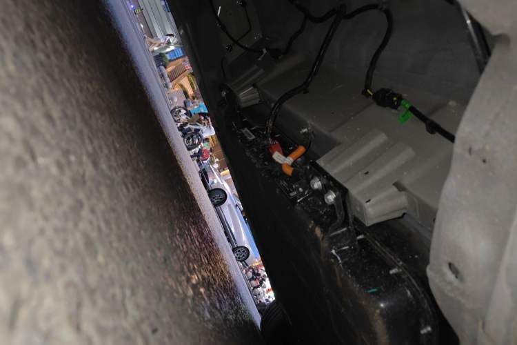 Used Wuling Bingo 2025 333 km Lingxi Connected Version Chassis Rear Right