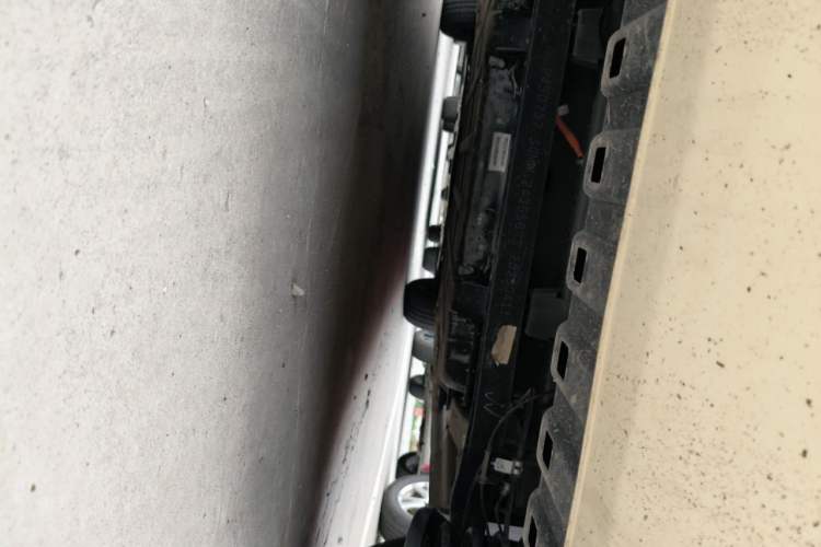 Used Wuling Bingo 2025 410 km Lingxi Deluxe Edition Chassis Rear