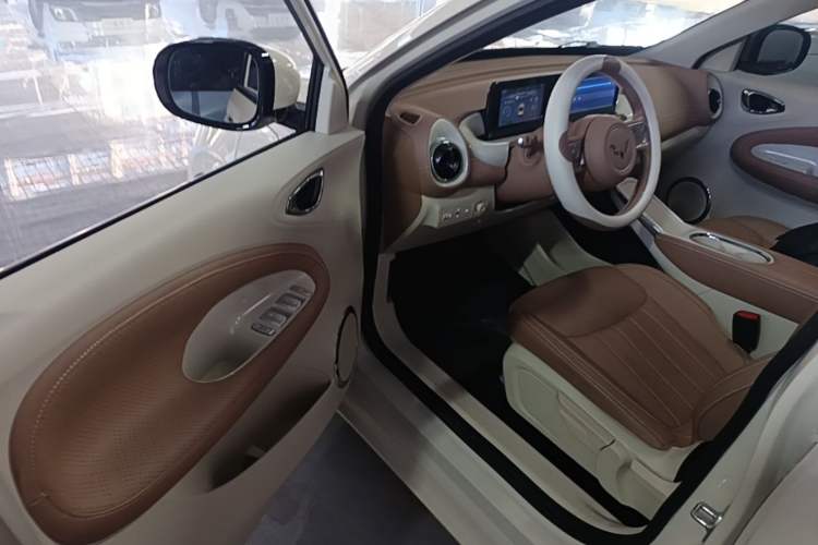 Used Wuling Bingo 2025 333 km Lingxi Connected Version Driver Seat