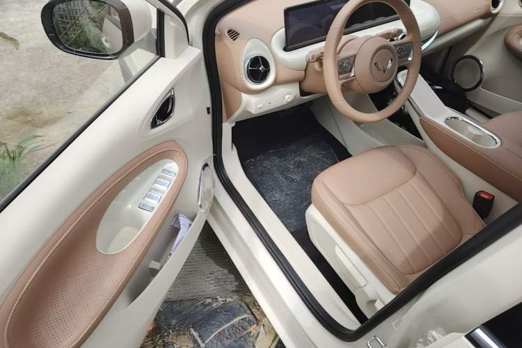 Used Wuling Bingo 2025 333 km Lingxi Connected Version Driver Seat