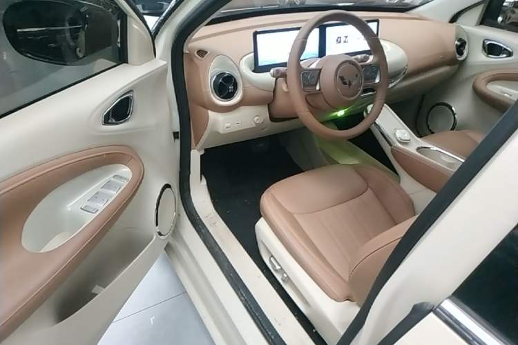 Used Wuling Bingo 2025 333 km Lingxi Deluxe Edition Driver Seat