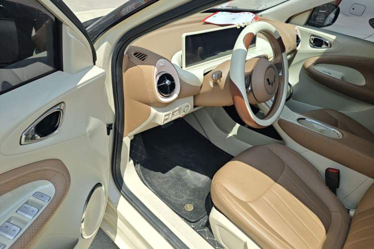 Used Wuling Bingo 2025 333 km Lingxi Connected Version Driver Seat