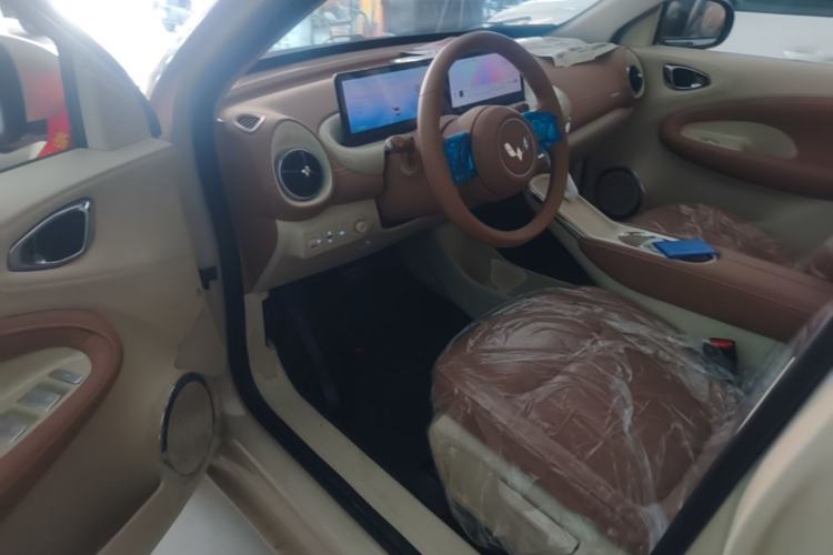 Used Wuling Bingo 2025 333 km Lingxi Connected Version Driver Seat