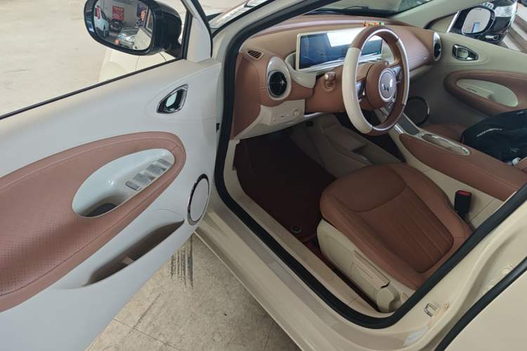 Used Wuling Bingo 2025 333 km Lingxi Connected Version Driver Seat