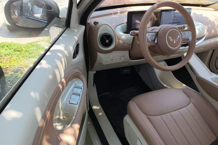 Used Wuling Bingo 2025 333 km Lingxi Connected Version Driver Seat