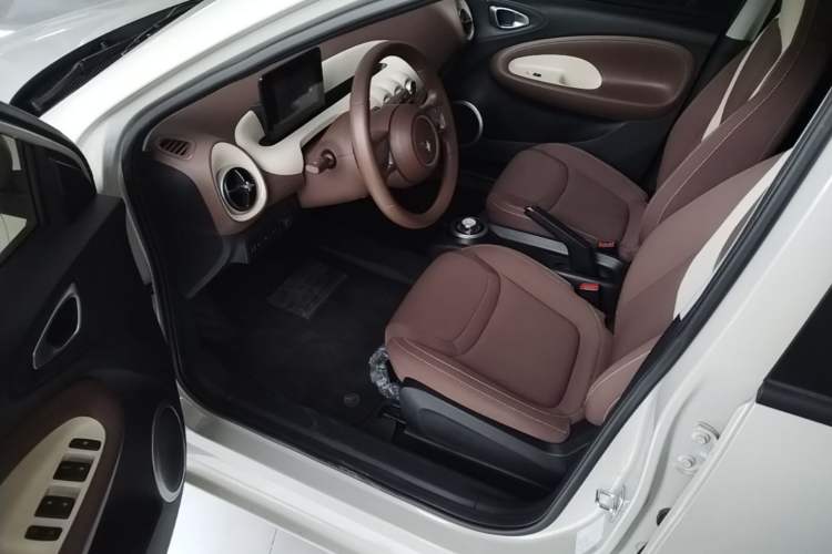 Used Wuling Bingo 2025 203km Light Edition Driver Seat