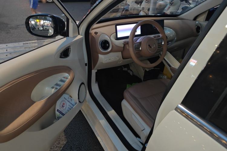 Used Wuling Bingo 2025 333 km Lingxi Connected Version Driver Seat