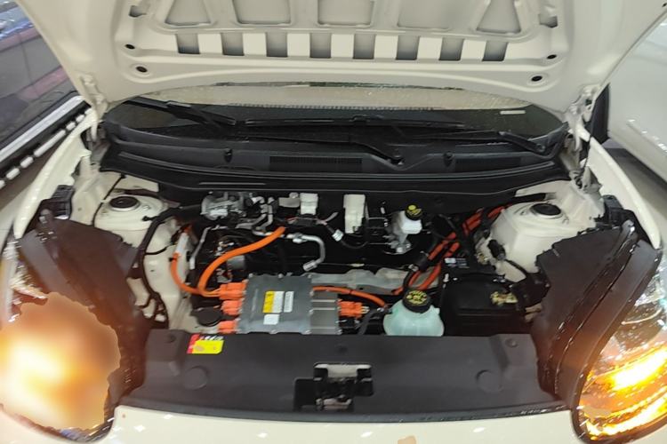 Used Wuling Bingo 2025 333 km Lingxi Connected Version Engine Bay