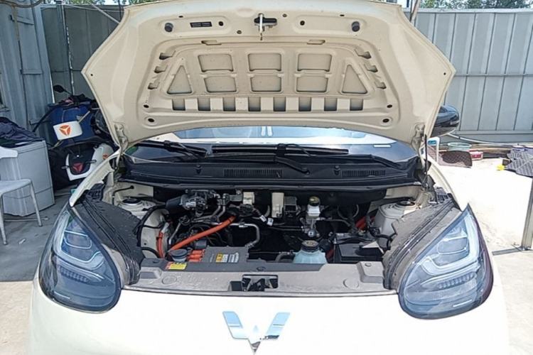 Used Wuling Bingo 2025 333 km Lingxi Connected Version Engine Bay