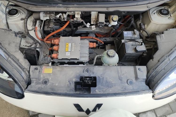 Used Wuling Bingo 2025 333 km Lingxi Connected Version Engine Bay