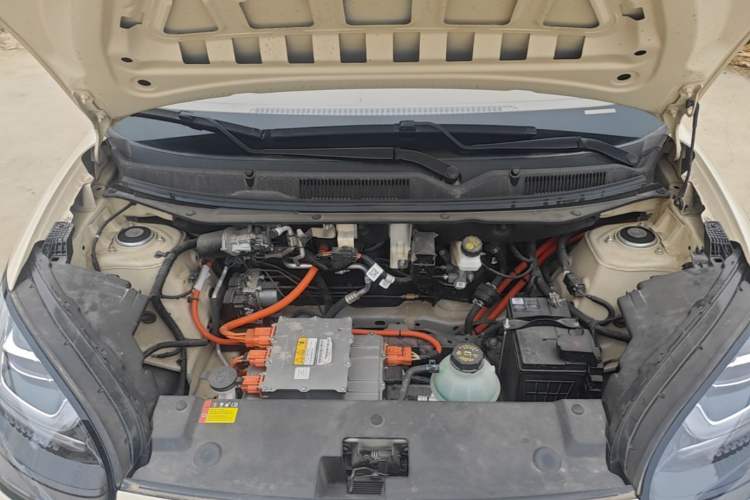 Used Wuling Bingo 2025 333 km Lingxi Deluxe Edition Engine Bay