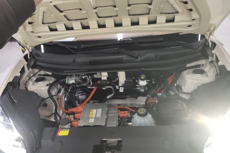 Used Wuling Bingo 2025 410 km Lingxi Deluxe Edition Engine Bay