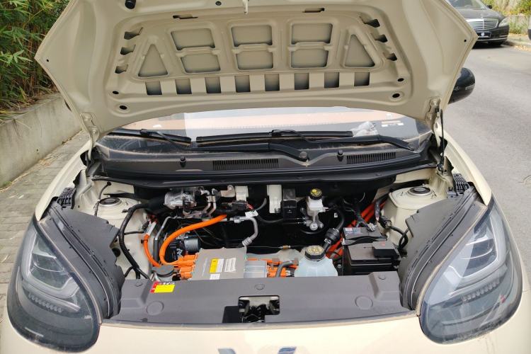 Used Wuling Bingo 2025 333 km Enjoyment Version Engine Bay
