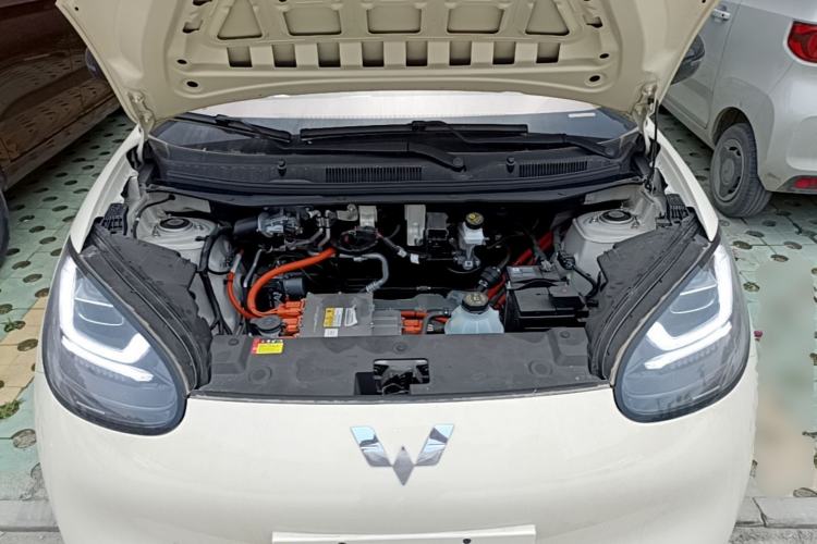 Used Wuling Bingo 2025 333 km Lingxi Connected Version Engine Bay