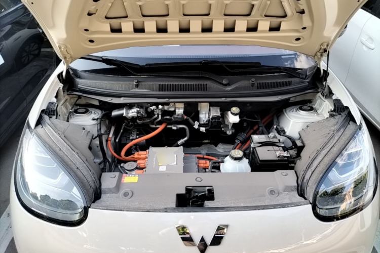 Used Wuling Bingo 2025 333 km Enjoyment Version Engine Bay