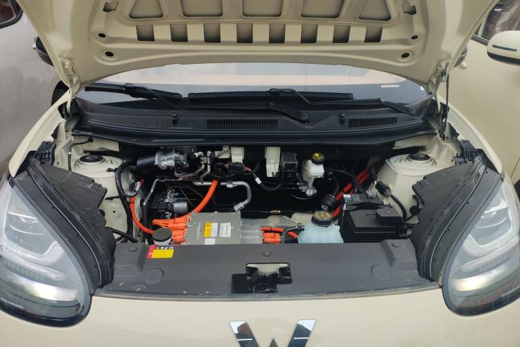 Used Wuling Bingo 2025 333 km Enjoyment Version Engine Bay
