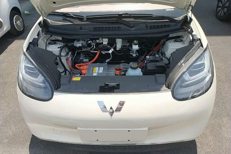 Used Wuling Bingo 2025 333 km Enjoyment Version Engine Bay