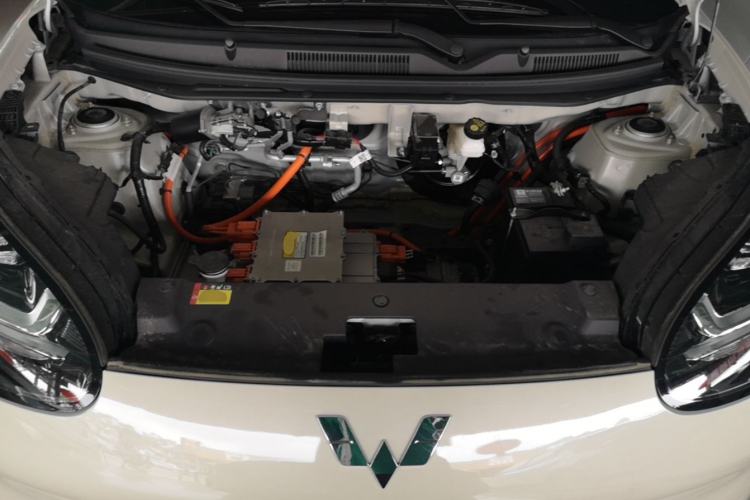 Used Wuling Bingo 2025 203km Light Edition Engine Bay