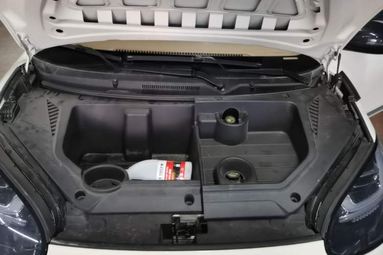 Used Wuling Bingo 2025 333 km Lingxi Connected Version Engine Bay