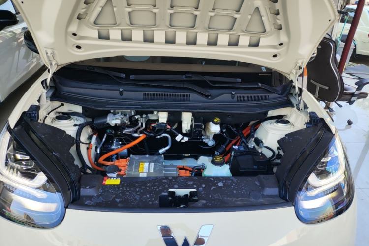 Used Wuling Bingo 2025 333 km Enjoyment Version Engine Bay