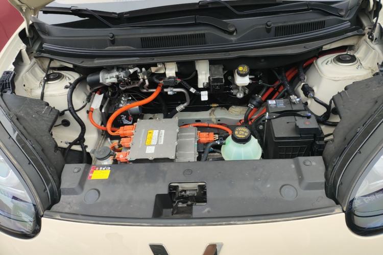 Used Wuling Bingo 2025 333 km Lingxi Connected Version Engine Bay