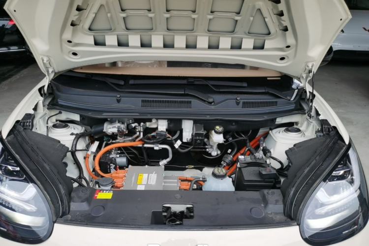 Used Wuling Bingo 2025 333 km Enjoyment Version Engine Bay