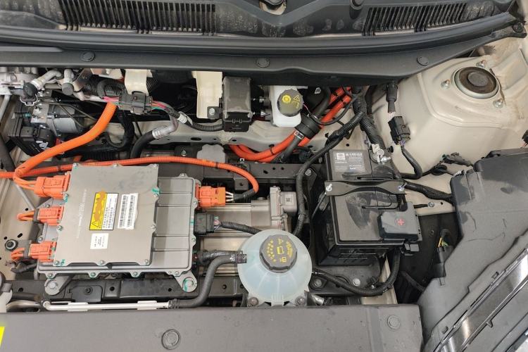 Used Wuling Bingo 2025 333 km Enjoyment Version Engine Bay