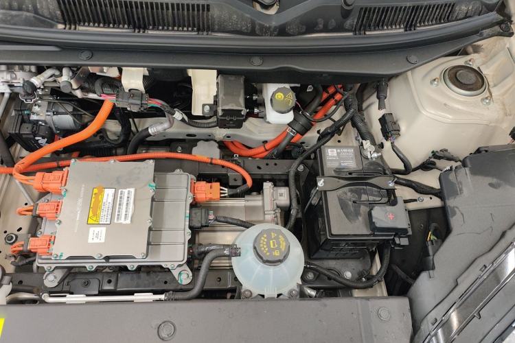 Used Wuling Bingo 2025 333 km Enjoyment Version Engine Bay