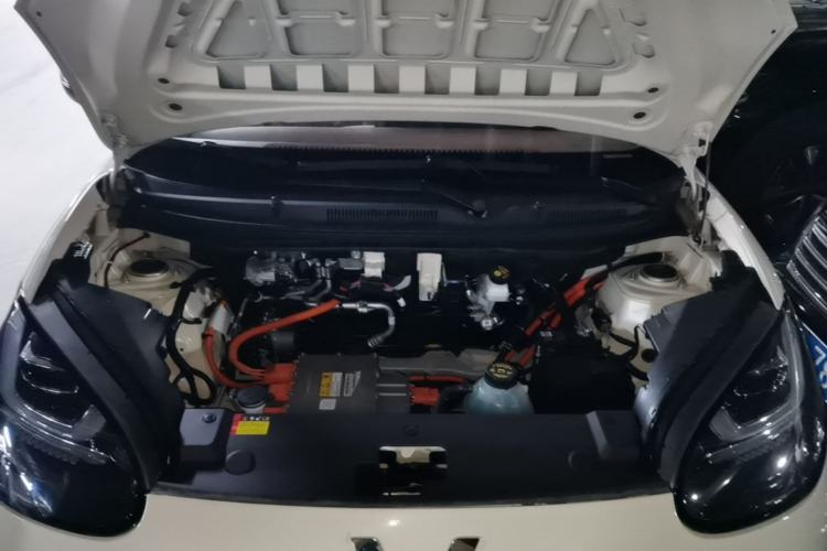 Used Wuling Bingo 2025 333 km Lingxi Connected Version Engine Bay