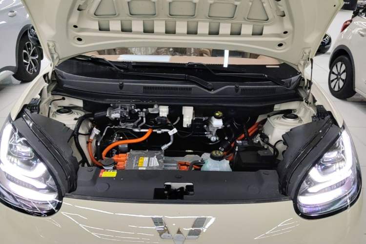 Used Wuling Bingo 2025 333 km Enjoyment Version Engine Bay