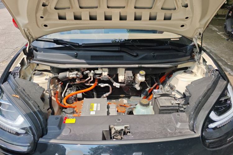 Used Wuling Bingo 2025 333 km Lingxi Connected Version Engine Bay
