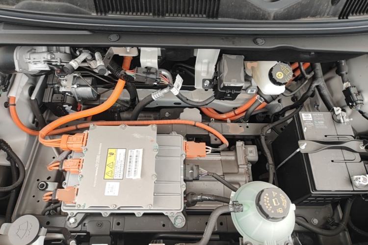 Used Wuling Bingo 2025 333 km Enjoyment Version Engine Bay