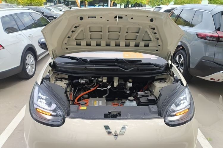 Used Wuling Bingo 2025 333 km Enjoyment Version Engine Bay
