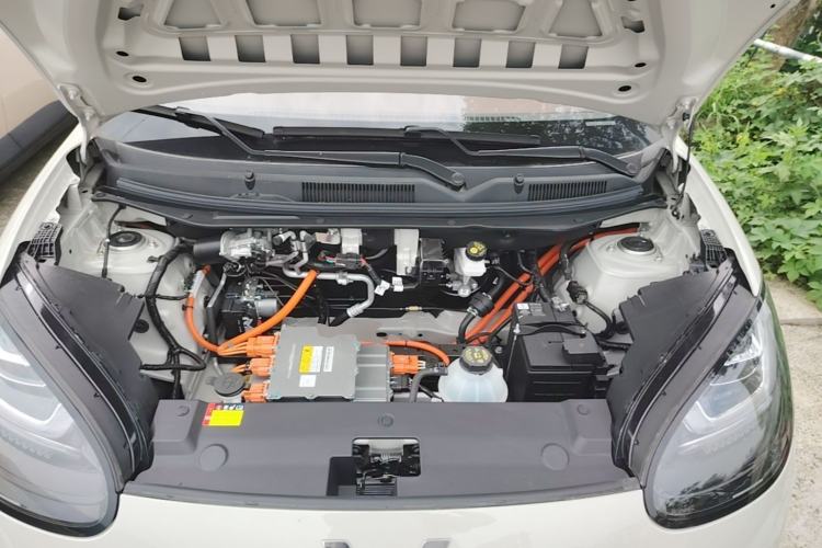 Used Wuling Bingo 2025 333 km Lingxi Connected Version Engine Bay