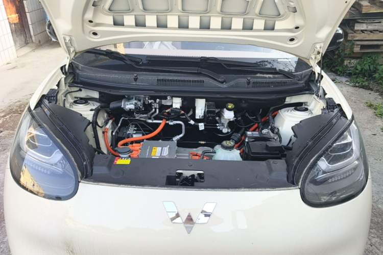 Used Wuling Bingo 2025 333 km Enjoyment Version Engine Bay