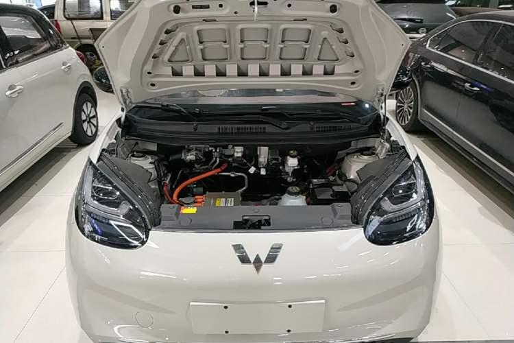 Used Wuling Bingo 2025 333 km Enjoyment Version Engine Bay